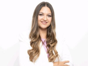 Dr. Mihaela J. Svorcina