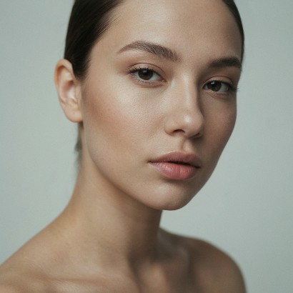 Jawline Filler in Dubai: Contouring, Results, Risks & Cost